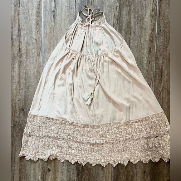 Jen’s Pirate Booty Crochet Lace Dress Reverence Halter REVOLVE Womens Sz S Small - Picture 10 of 14